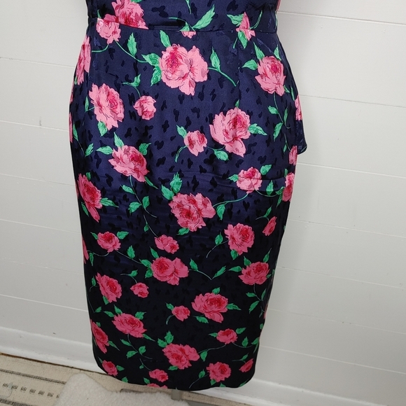 Stunning vintage satin rose print midi dress size XS - Picture 5 of 12